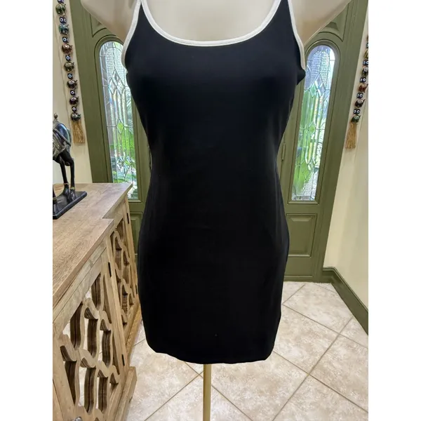 NWT Forever 21 Black Mini Dress – Size Medium (M) - Image 4