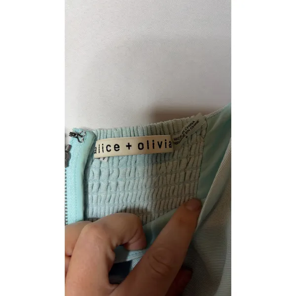 Alice + Olivia baby blue mini puff sleeve baby doll dress sz 6 - Image 4