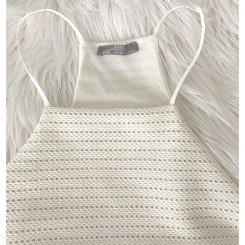 Zara White Textured Halter Peplum Top Asymmetrical Hem‎ Medium - Image 7