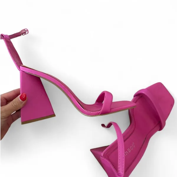 Bamboo Pink Heels Block - Image 3