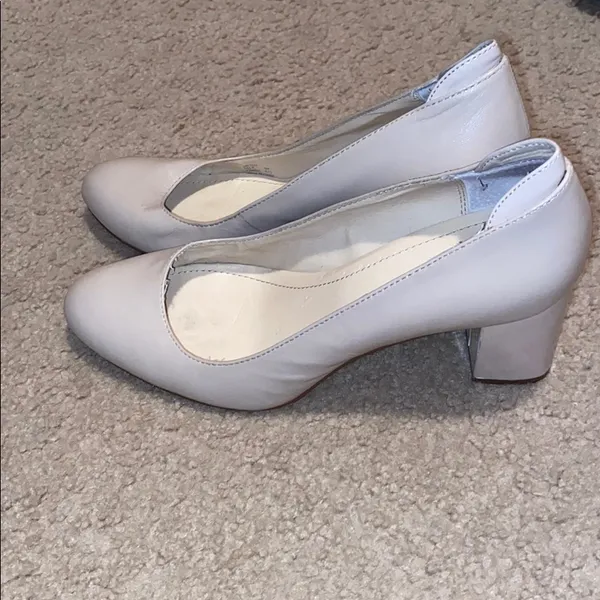 Calvin Klein Nude Cream Block Heel Pumps Size 8 - Image 3