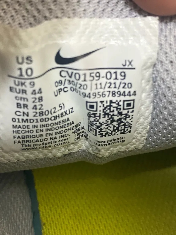 Nike Revolution Sneakers Mens Shoes Size 10 - Image 8