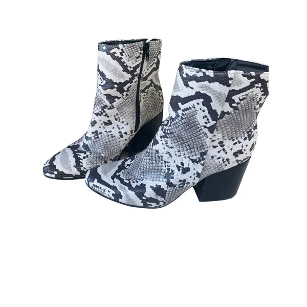 Madden Girl snake skin boots size 7.5 womens - Image 5