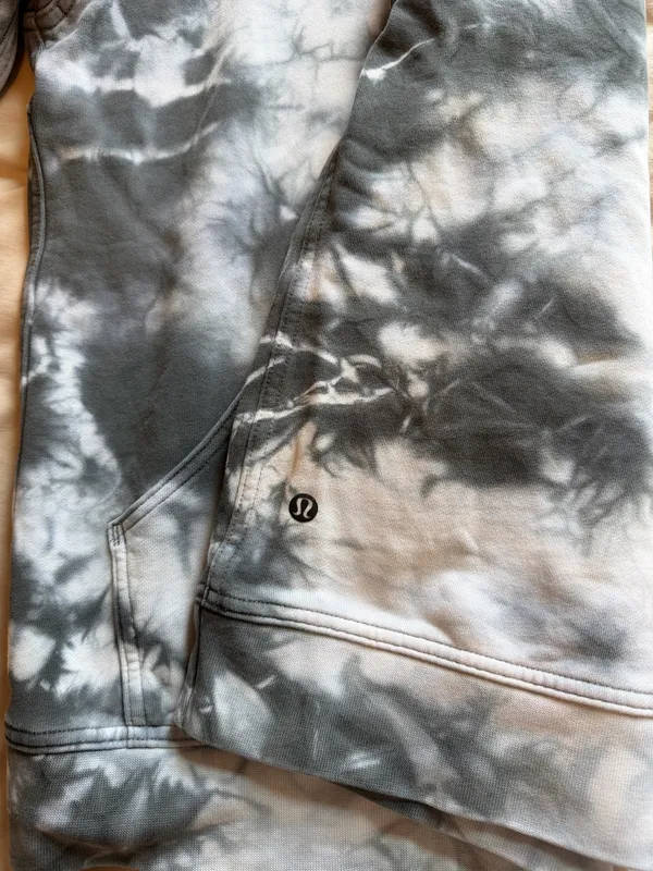Lululemon Hoodie - Image 2