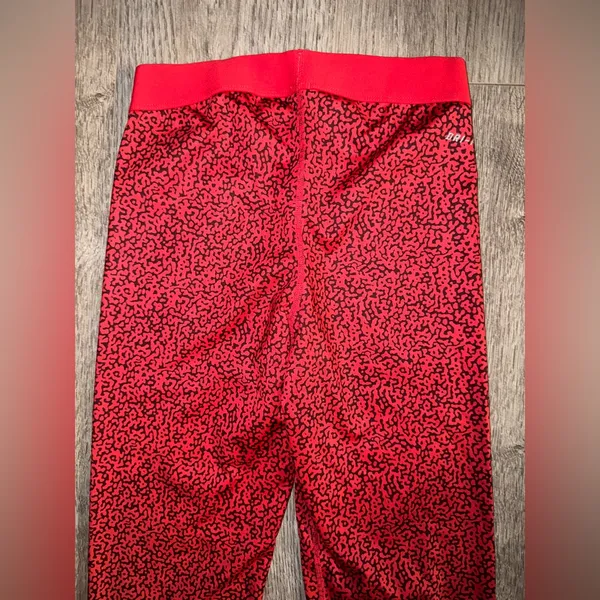 NIKE Pro Dri-Fit Red Capri Compressions - Image 7