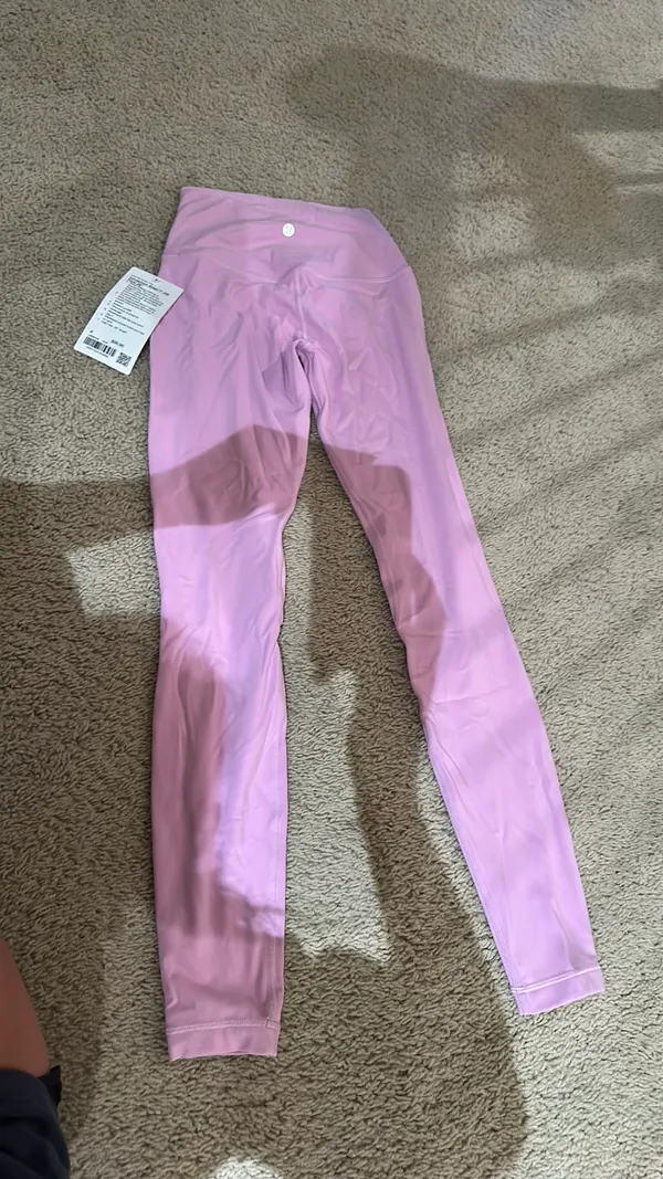 Lululemon Align Leggings 28" light pink - Image 3