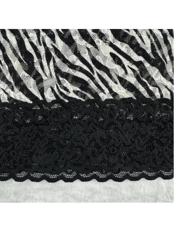 Victoria's Secret Chemise Zebra Stripes Lace Trim Semi Sheer Size medium - Image 4