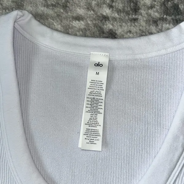 Alo Seamless Ribbed Cropped Serene Short Sleeve - Image 4