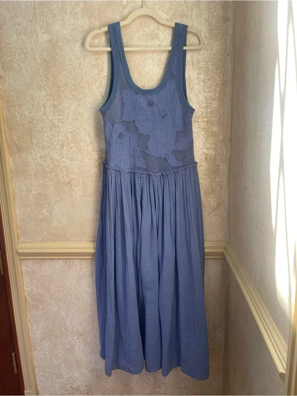 Free People Pearl Floral Maxi Dress Periwinkle Blue Cotton Crochet Knit Sz Small - Image 5