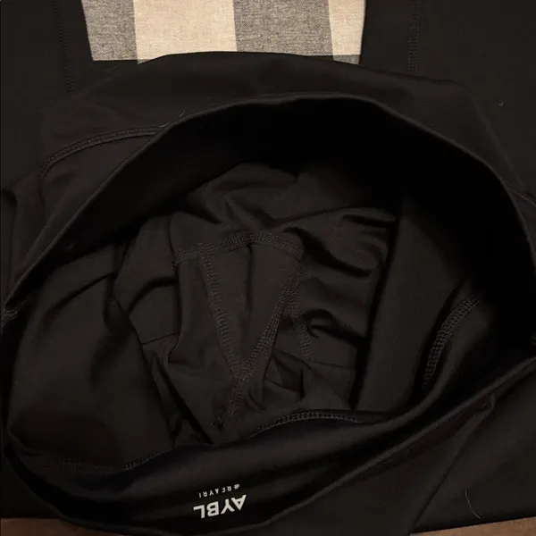 ABYL Core High-Rise Full Length Leggings in Black large - Image 3