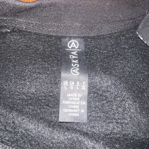 Askya Lord & Taylor Women black‎ zip closure pullover sweatshirt NWOT Size Large - Image 4