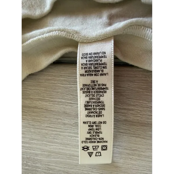 SKIMS T-Shirt Bodysuit Beige Small EUC - Image 6