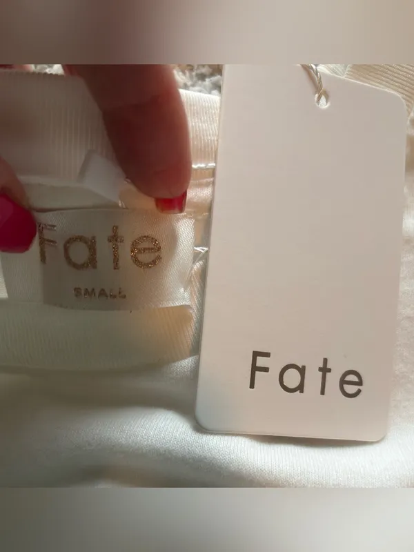 NWT Fate White Boutique T-Shirt Top Ruffled Sheer Hem Side-tie Ribbon Details - Image 5