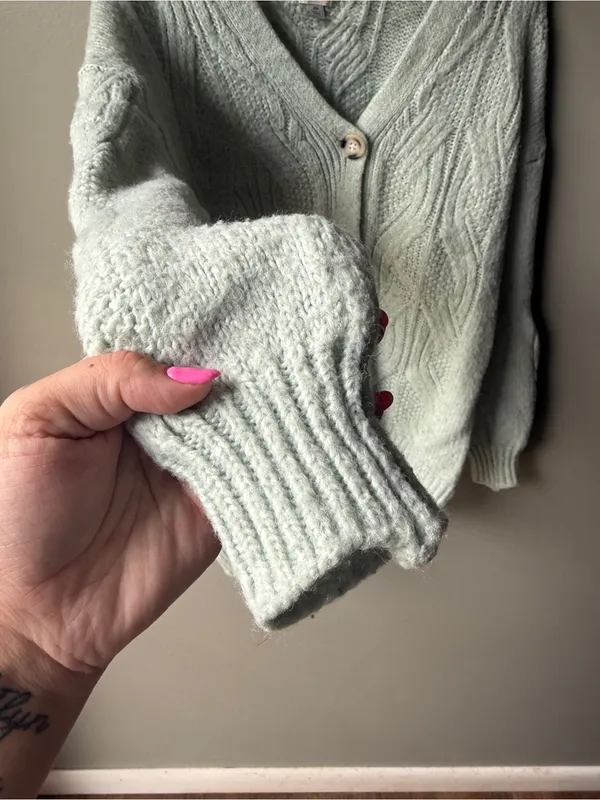 Women’s Cable Knit Cardigan Mint Green Button Front Cozy Cottagecore XS - Image 4