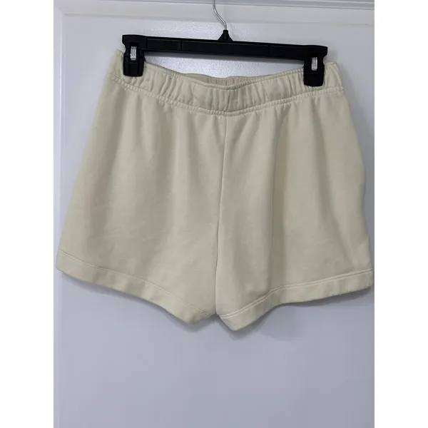 Nike Sportswear Club Fleece Women's Mid-Rise Shorts Cream Small - Image 5