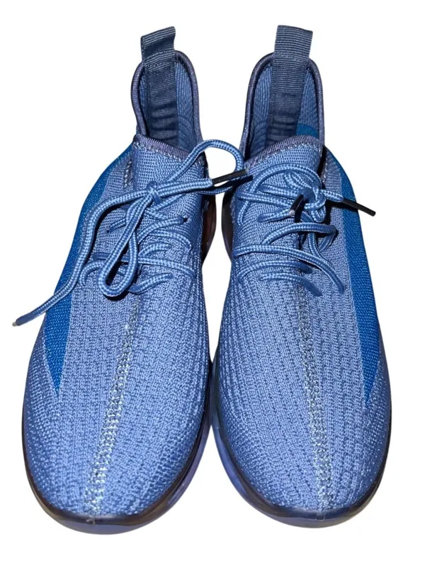 Wanted Solid Knit Athletic Running Sneaker Shoes Women Size 6.5 - Image 2
