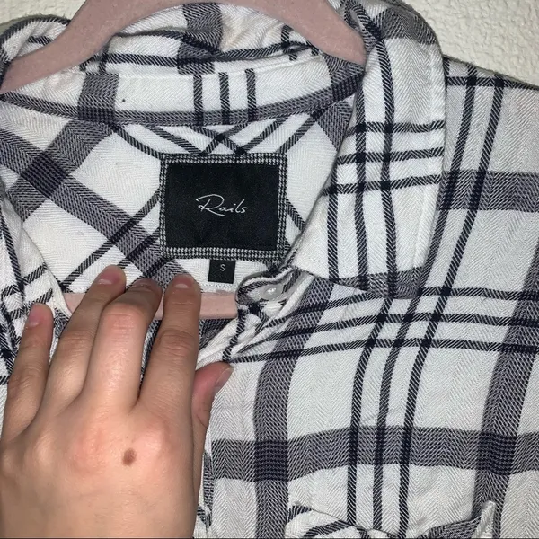 Rails White and Black Plaid Soft Flannel Shirt - Image 9