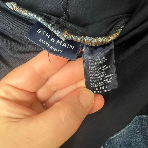 9th & Main Women's Maternity‎ Medium Blue High-Waisted skinny Jeans - Image 2