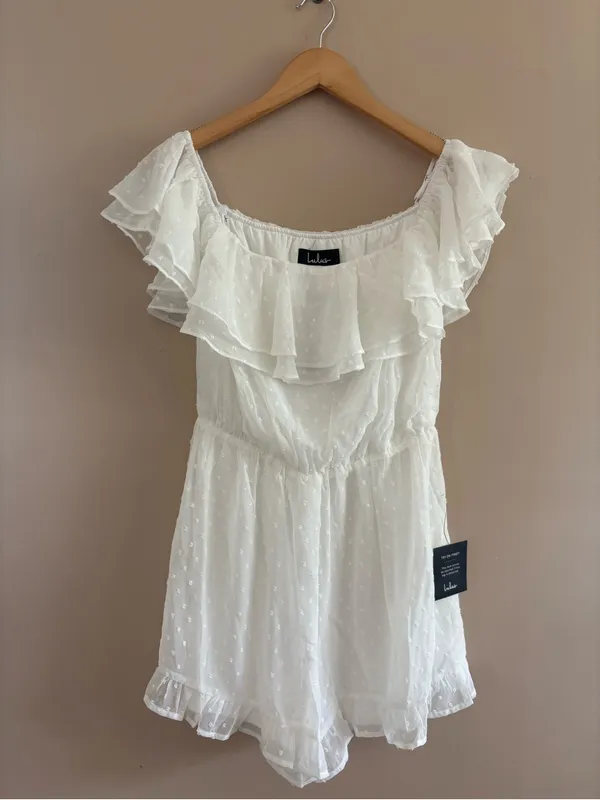 Lulus Frilled to Bits White Swiss Dot Off-the-Shoulder Romper Size Medium Beach - Image 5