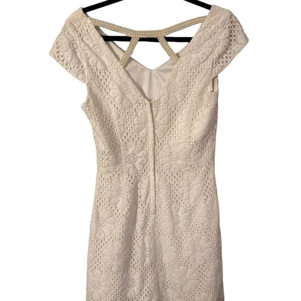 Lilly Pulitzer‎ V Back Mercer Dress Size 6 Daisy Print Pearl Details Criss Cross - Image 2