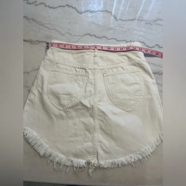 NWOT We The Free‎ Ivory Frayed Mini Skirt - Image 6