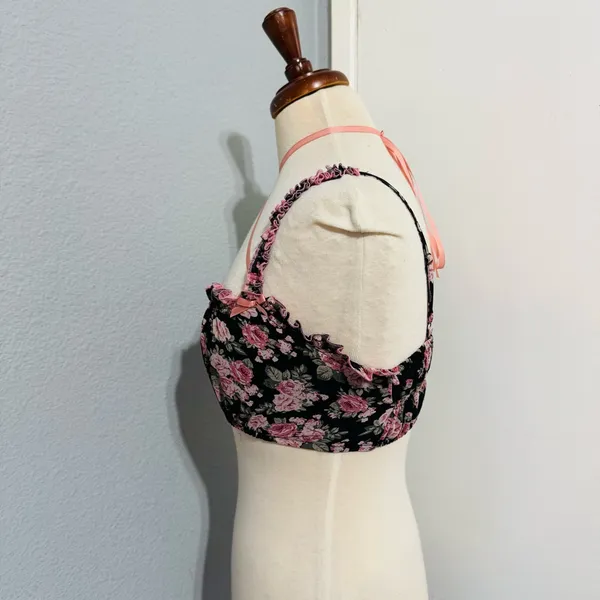 Cider Women‎ Floral Black and Pink Spaguetti straps Cropped Tank Top Size S - Image 7