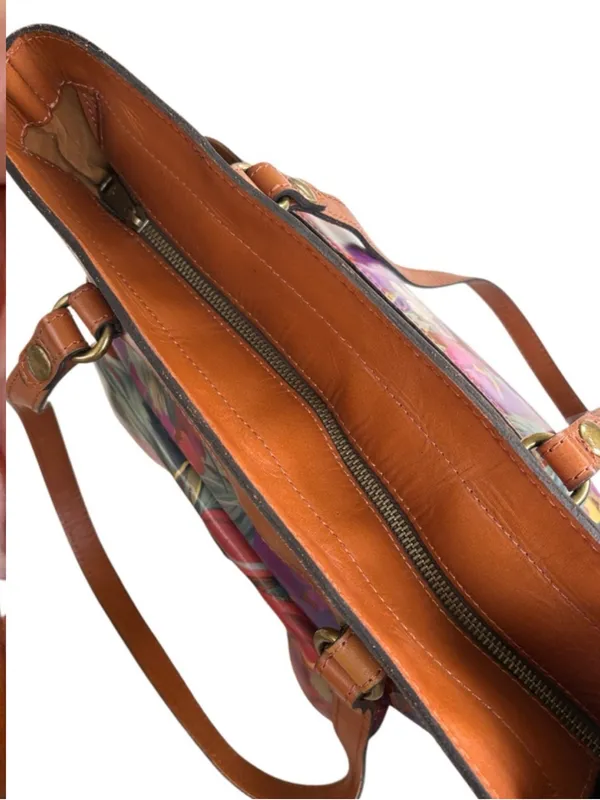 EUC Patricia Nash Leather Bolsena Shoulder Bag Summer Florals Retail $229.00 - Image 4
