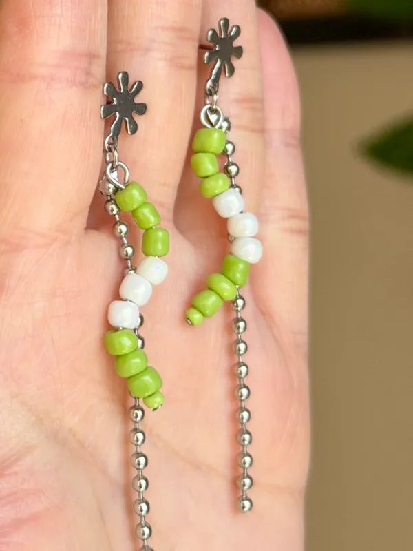 Handmade cute Kawaii y2k grunge funky dangle earrings🌼 - Image 4