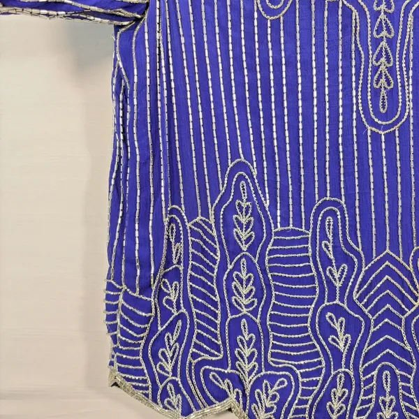Vintage Royal Blue‎ Silk Beaded Blouse Silver Bugle Bead Scalloped Hem Top Small - Image 4