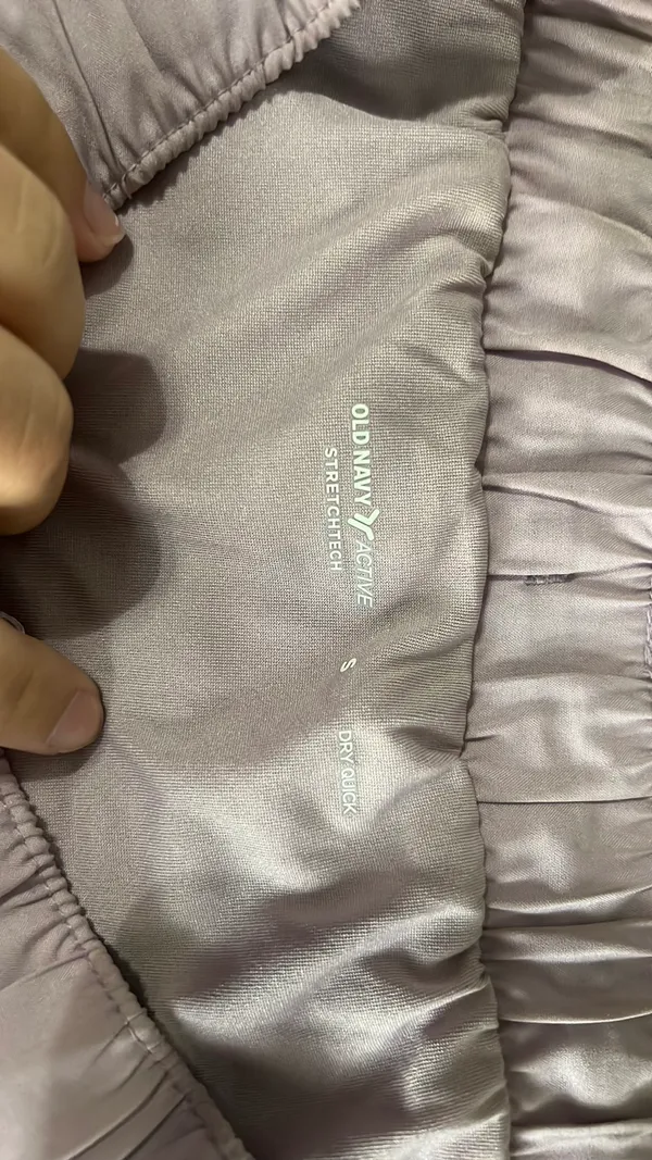 Old Navy Active Shorts - Image 2