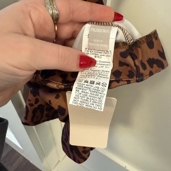 NWT Small Musera Leopard Print Skirt - Image 4