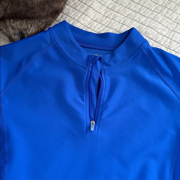 Coolibar blue freestyle, short sleeve rash guard large UPS 50+ women​ - Image 3