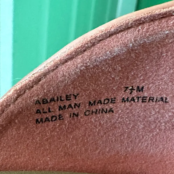 EUC Andiamo Abailey Weave Flats/Sandals Salmon Peach 7.5/7.5W Boho Faux Leather - Image 8