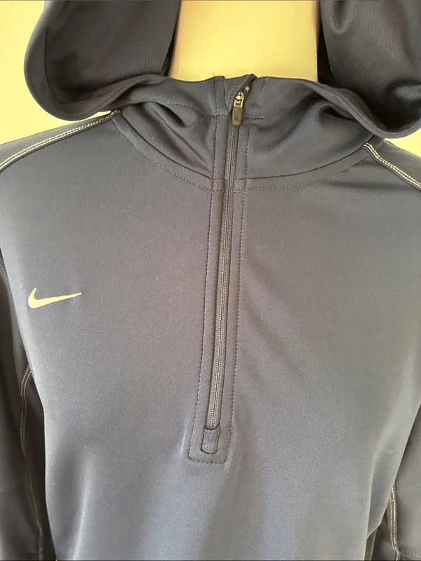 Nike Hooded Running Top Size Medium Quarter Zip Dri-Fit Lightweight Layering - Image 3