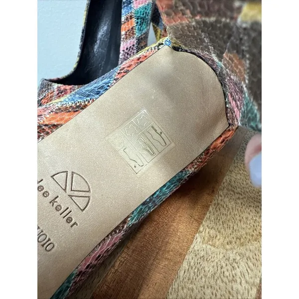 Dee Keller Pumps Multi Color Snake Skin Embossed Pointed Toe Italy Sz.40 Leather - Image 15