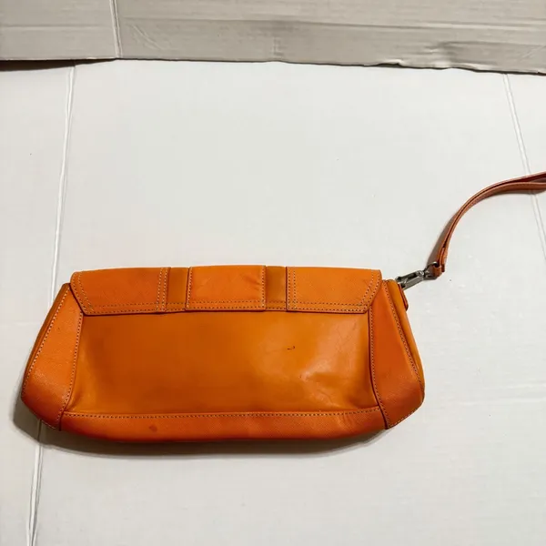 Y2K Antonio‎ Melani Orange Leather Wristlet Clutch Bag Push Lock Silver Hardware - Image 6