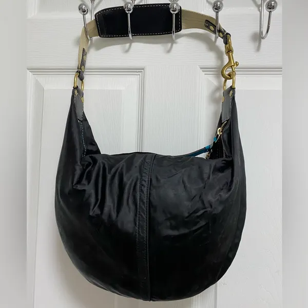Coach Vintage Black Hobo Bag with Gold Accents - Image 2