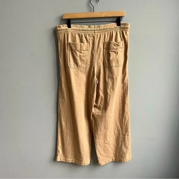 VINCE Cropped Wide Leg Pant in Dune Size XS Tan Tie Waist Drawstring Casual Pant - Image 6