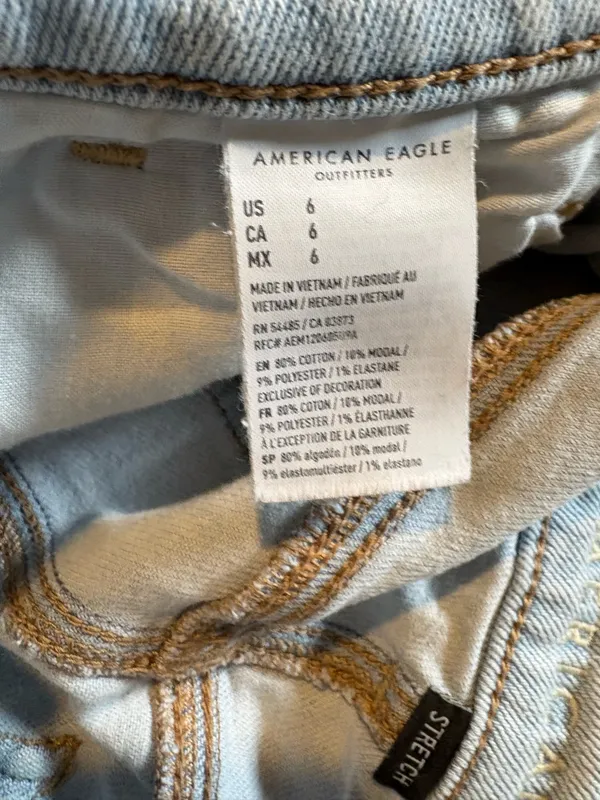 American Eagle Jean Shorts Stretch Light Wash - Image 3