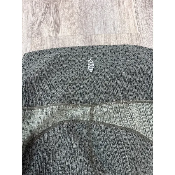 FP Movement Free People High Rise Textured Herringbone Leggings Green Small - Image 4