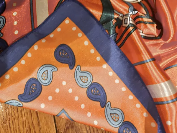 Vintage Equestrian HORSE&CARRIAGE print orange/blue oversized silky Scarf 35/35 - Image 19