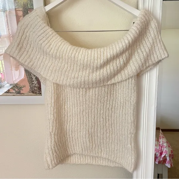 Reformation Satine Sleeveless Foldover Sweater in White Ivory Cream Size Large - Image 7
