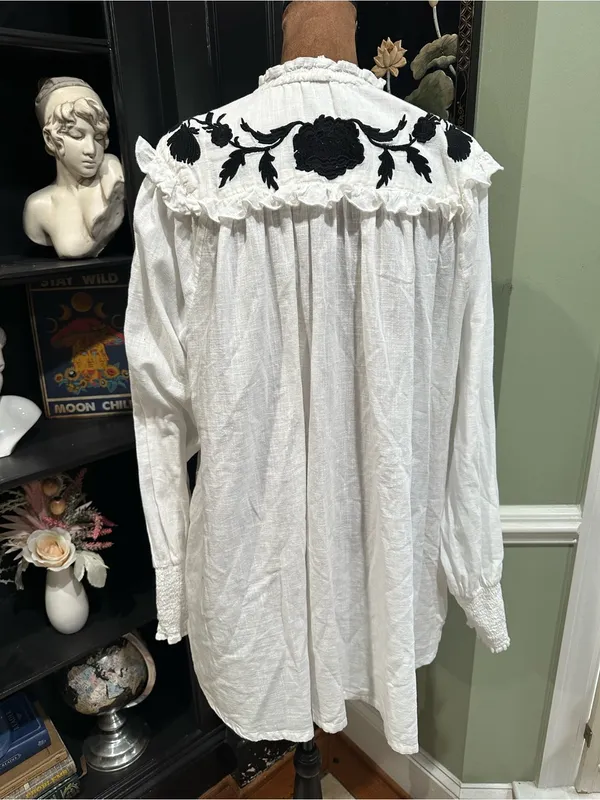 Free People Rose Vines Embroidered Blouse – Ivory Combo – Size Large - Image 10