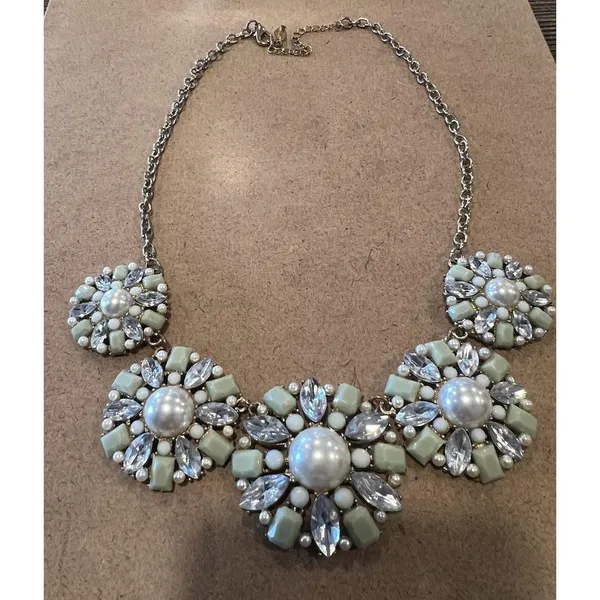 Vintage Necklace Statement Round Faux Pearl Gold Tone - Image 4