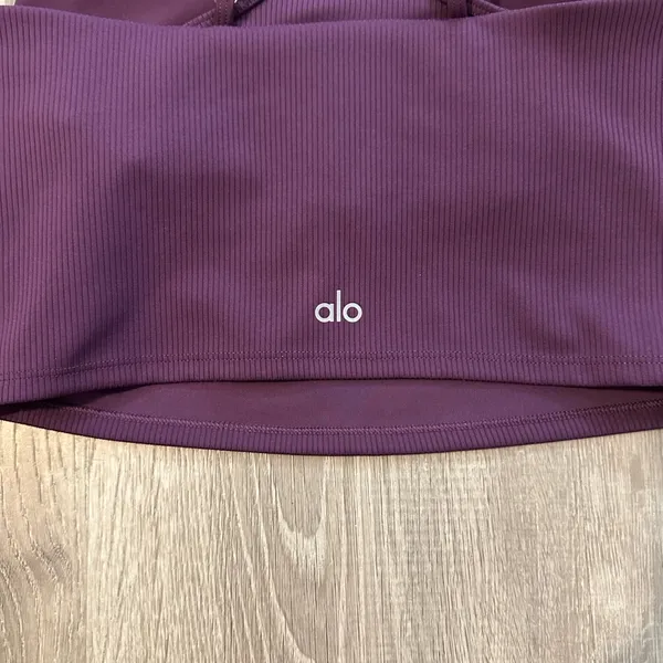 ALO Yoga Ribbed Airlift Enchanted Bra Tank Racerback Workout Crop Top Medium - Image 6