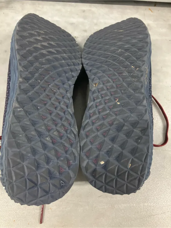 NOBULL Gradient collection running sneakers BARLEY USED - Image 9