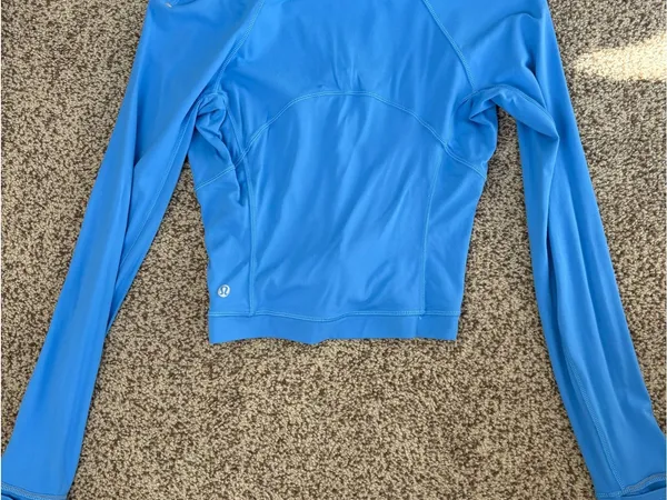 Lululemon Half Zip - Image 4