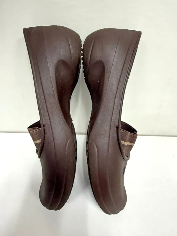 Crocs Juneau Slip-On Flat - Image 3