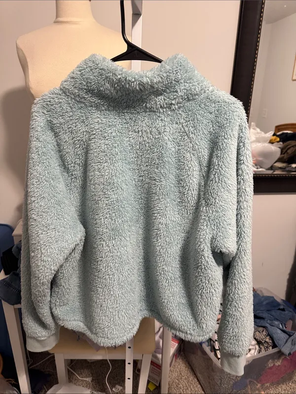Calvin Klein Plush Half-Zip Teddy Jacket in Pale Blue - Image 5