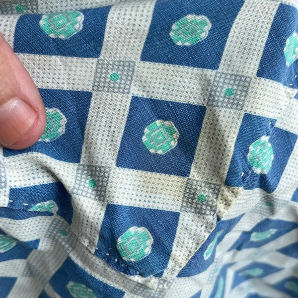 Vintage Apron Family Heirloom Tie Back Waist Blue Geometric Handmade - Image 9